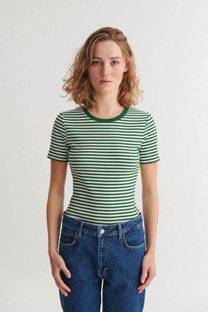 Basic Apparel Ludmilla O-Neck T-shirts 869 Abundant green / whisper white